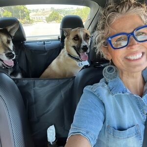 Meet your Posher, Jenny